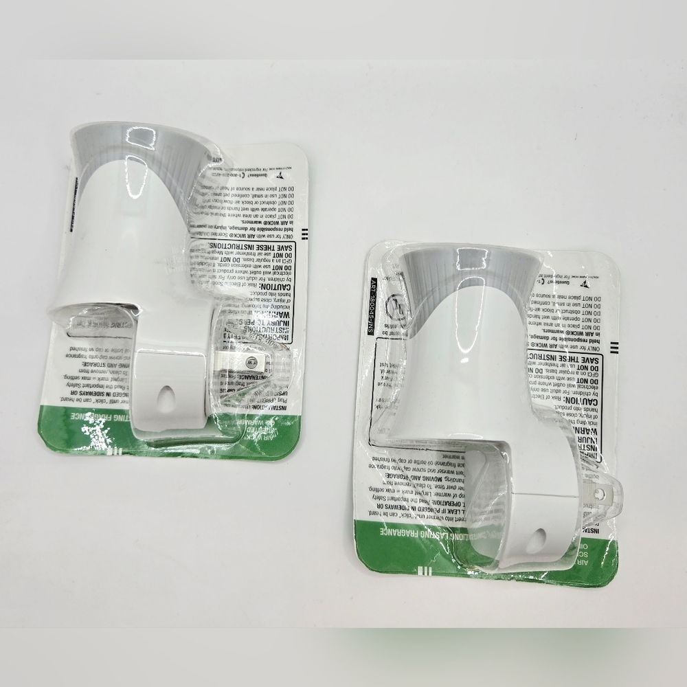 Lot of 2 unused Air Wick‎ Scented Oil Warmer Plug-in, In Package